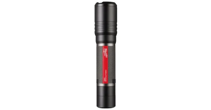 Lampe torche USB rechargeable 2000 Lumens – MILWAUKEE