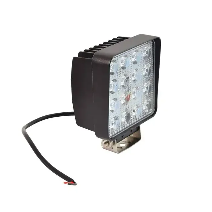 Projecteur de travail LED carré 48W – 12V – 24V